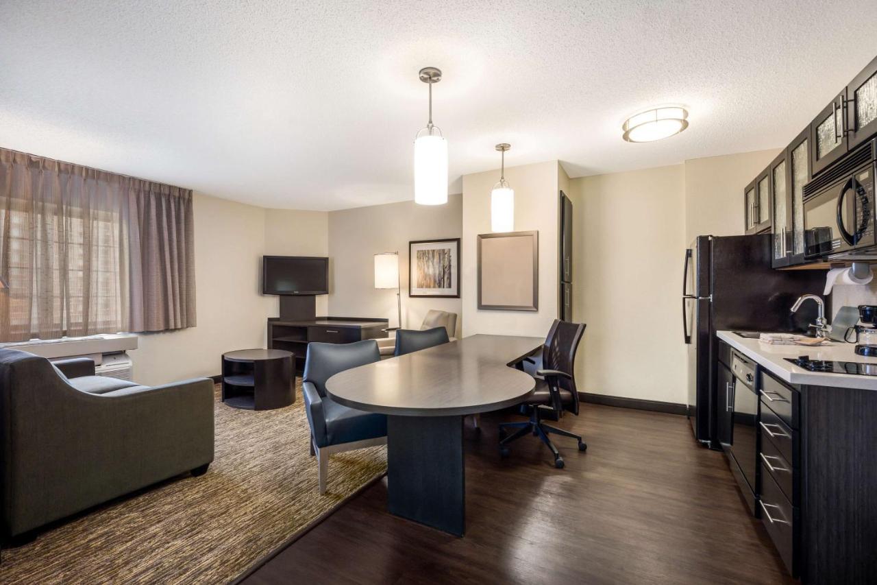 Sonesta Simply Suites Parsippany Morris Plains Exterior photo